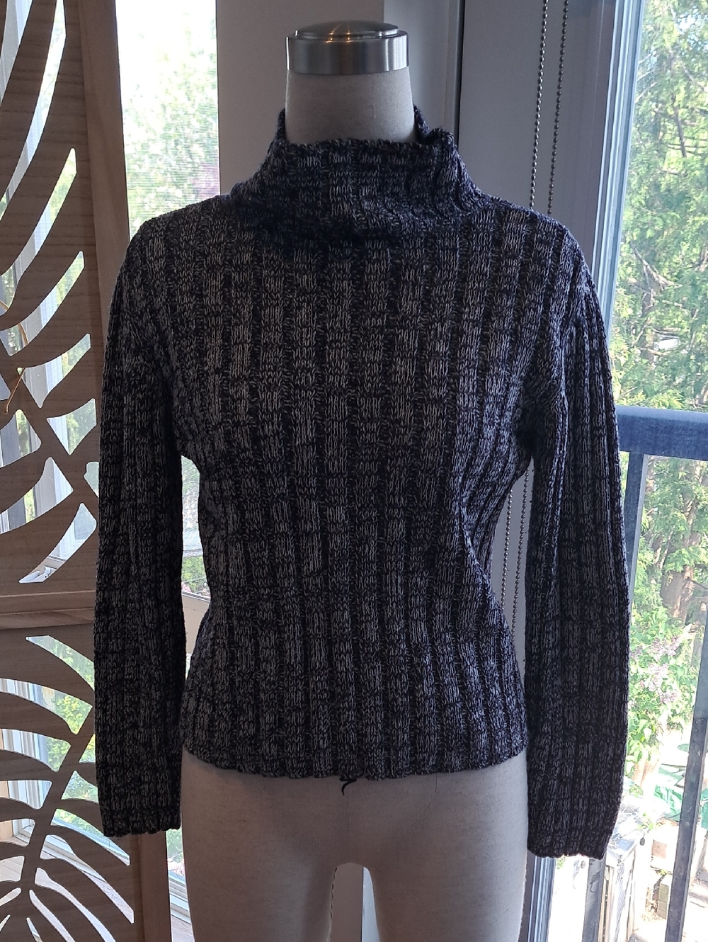 Liz Claiborne Black & White Marled Turtleneck Sweater